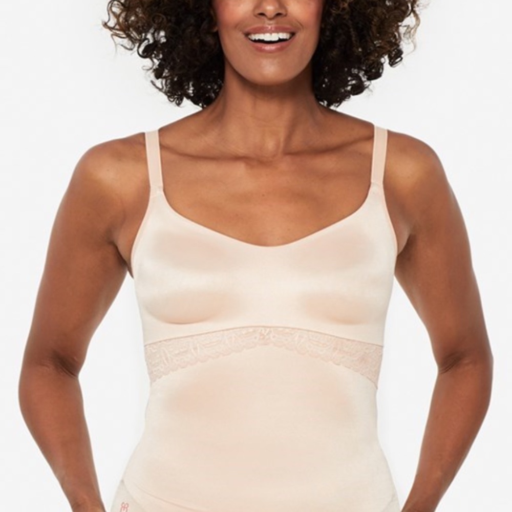 NWT Ruby Ribbon Lace Cami size 42 color Pale